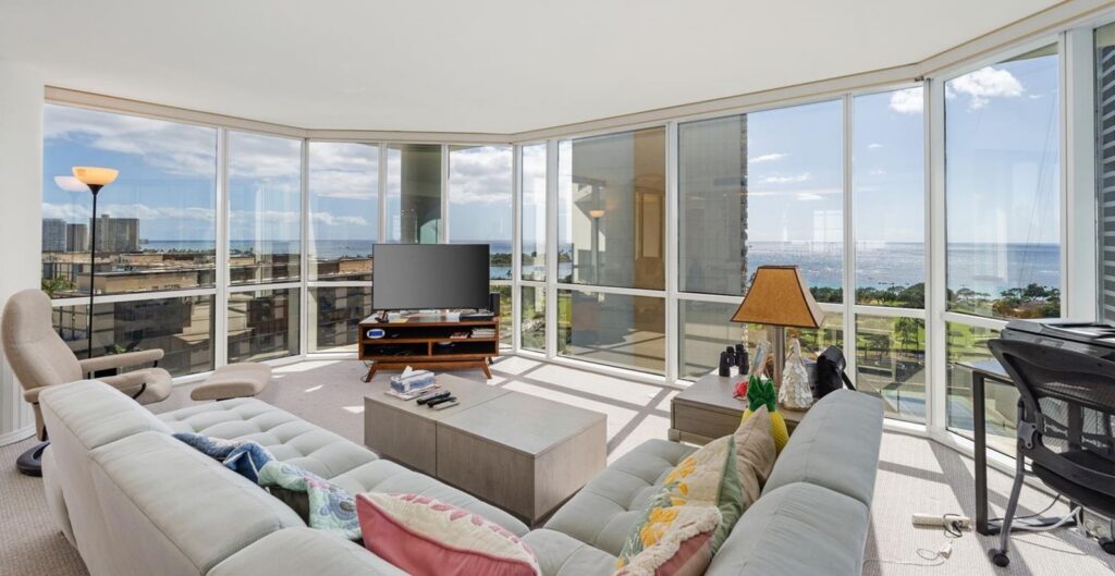 living room at Hawaiki Tower #1509
