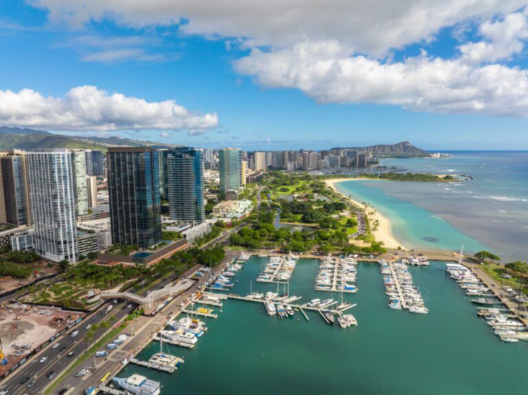 Aerial view of Honolulu and the Pacific Ocean from Ala Moana, Kakaako area